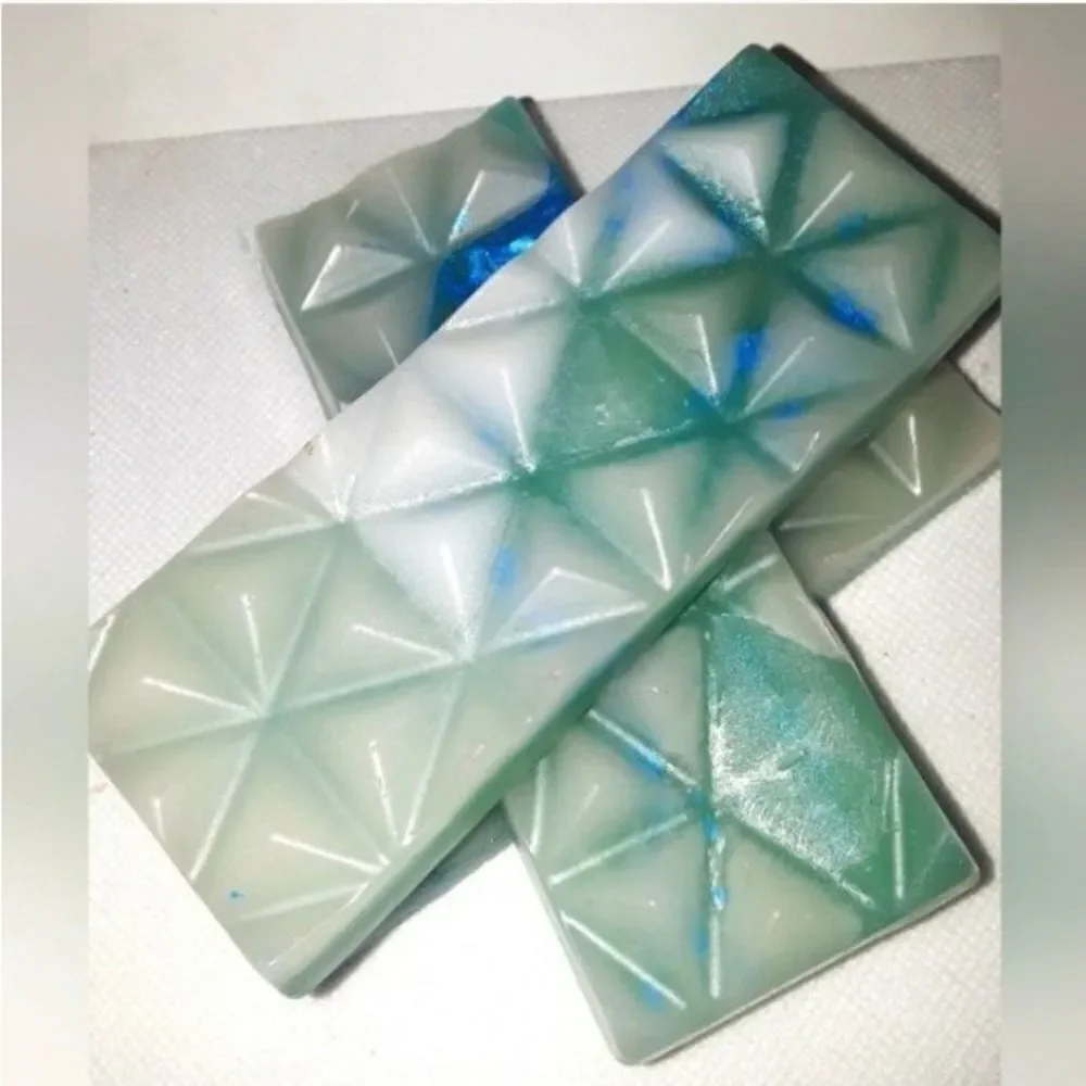 Hand crafted blue Hawaiian waxmelt glitter bar 1pc
